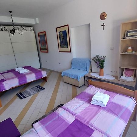 Apartments Cezar Винкуран Екстериор снимка