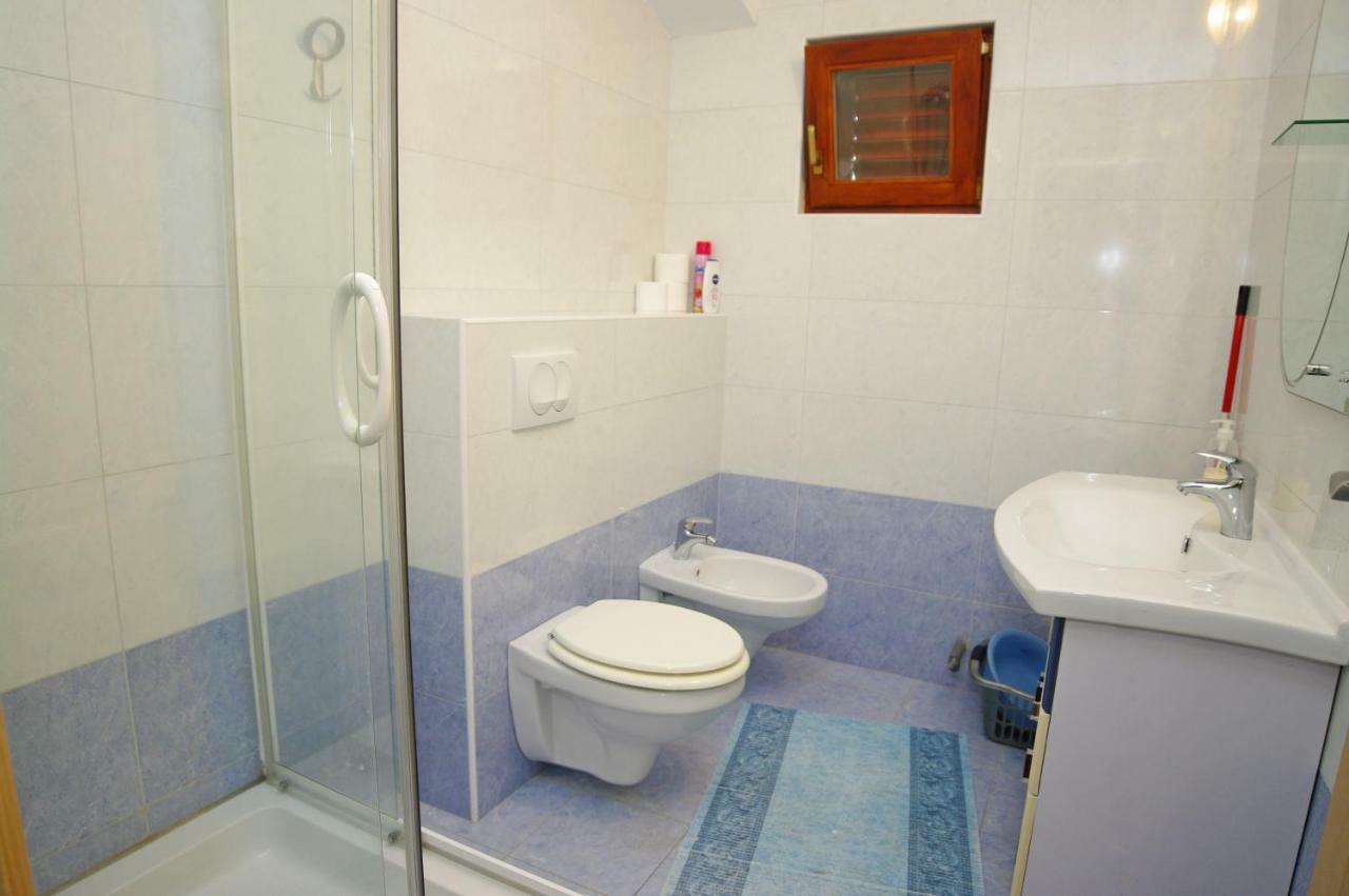 Apartments Cezar Винкуран Екстериор снимка