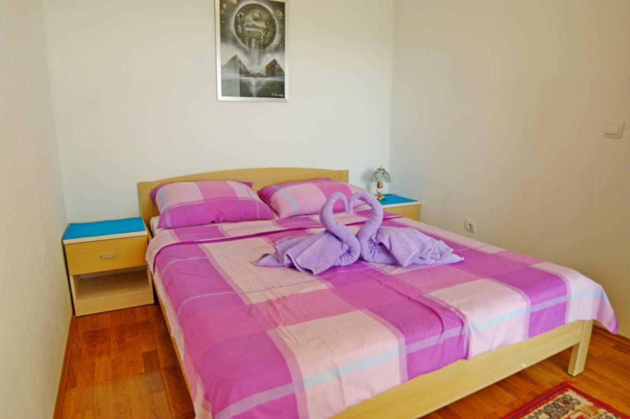 Apartments Cezar Винкуран Екстериор снимка